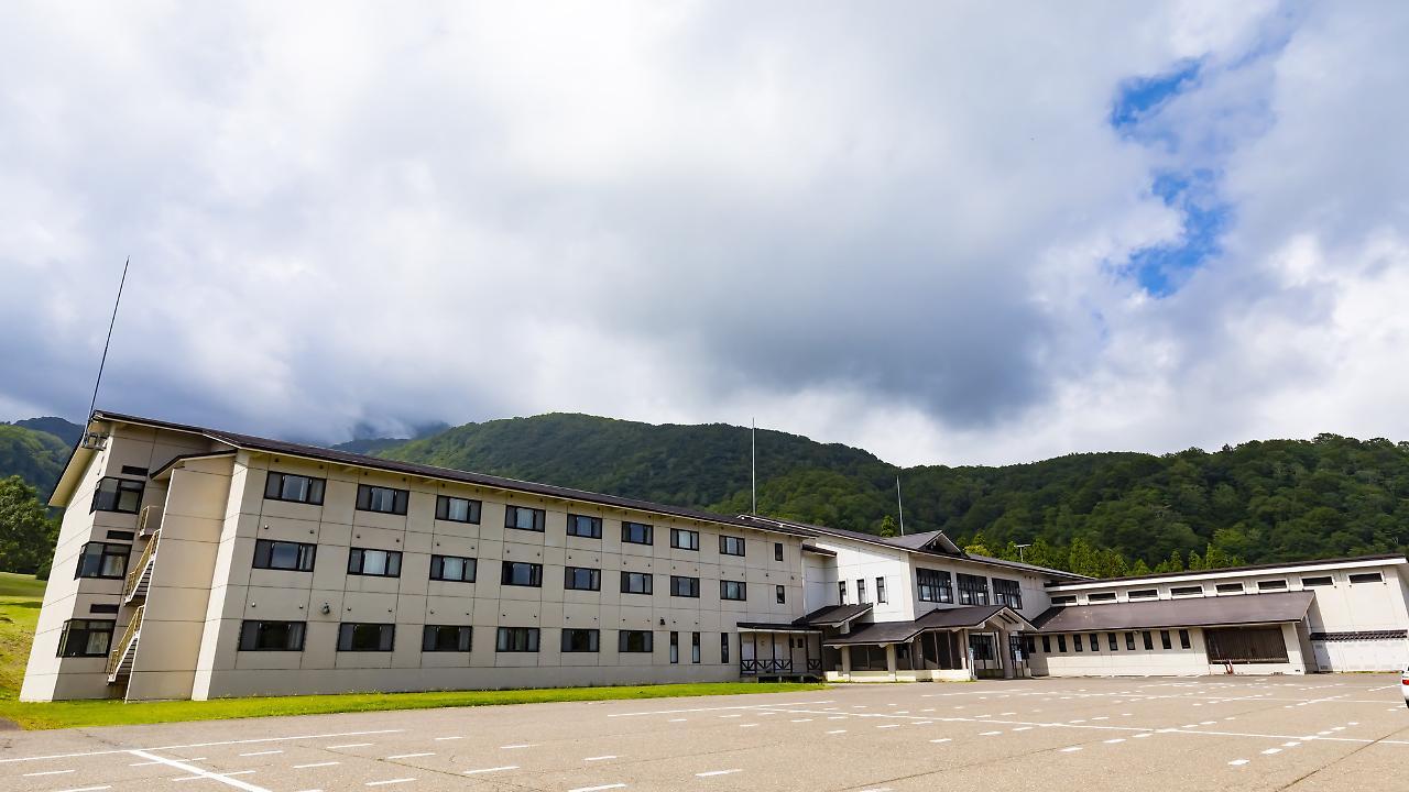 ホテル 休暇村妙高 エクステリア 写真
